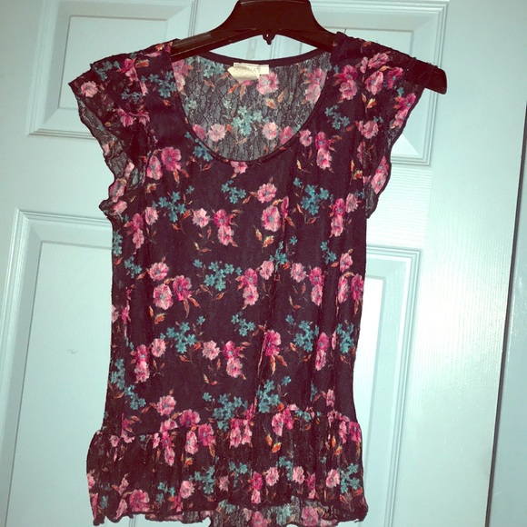 Shirt - Picture 1 of 1